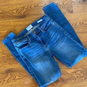 Frame Denim skinny Jean Size 28